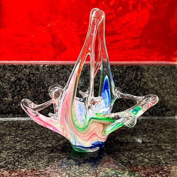 Murano Glass Hand Blown Basket Vase - Picture 3 of 10